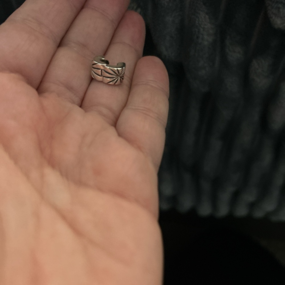 Pandora Silver Starburst Charm - Picture 4 of 4